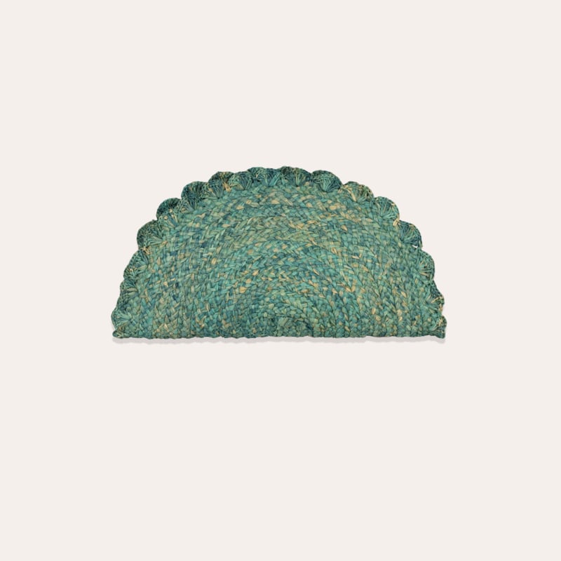 Sun clutch raffia