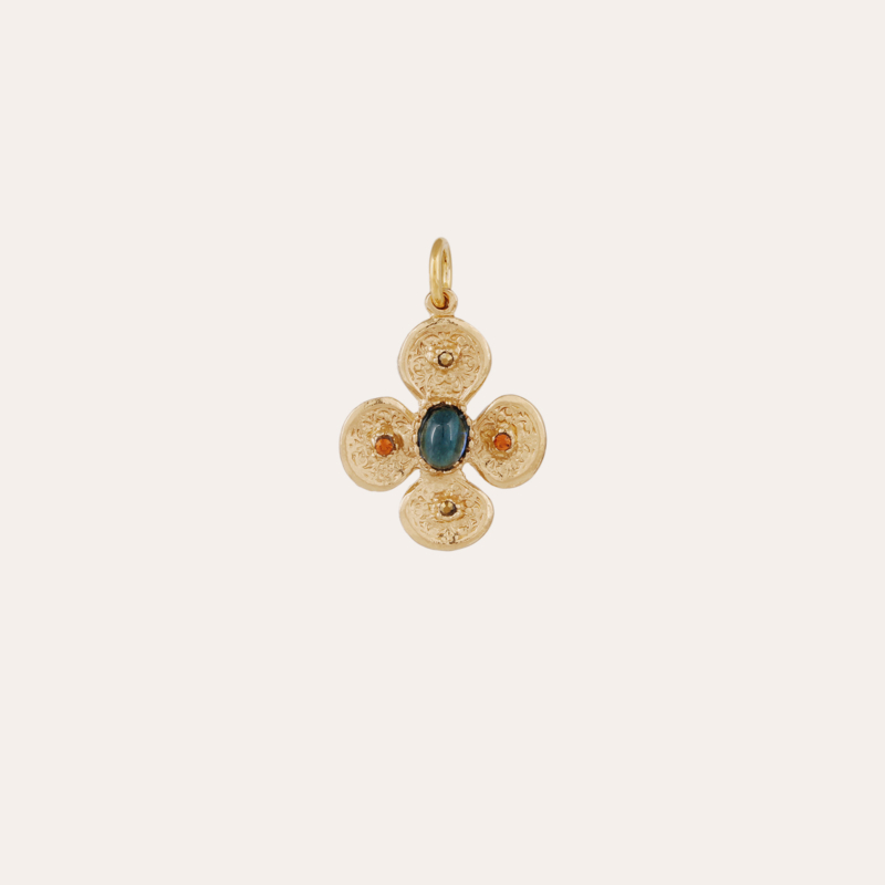 Clover Constantine cabochons charms