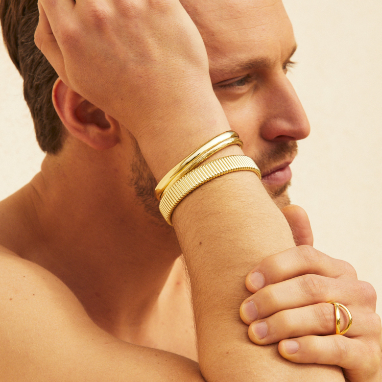 Buy Joyalukkas 22k Gold Sleek Men Bracelet Online At Best Price @ Tata CLiQ