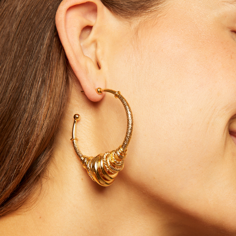 Boucles d'oreilles créoles Maoro petit modèle dorées Métal doré à l'or fin  - Bijoux Créations femme - Création Gas Bijoux