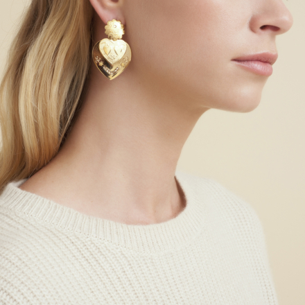Love earrings gold