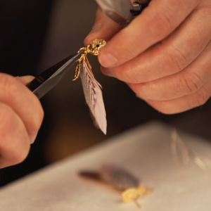 The timeless Sao earring